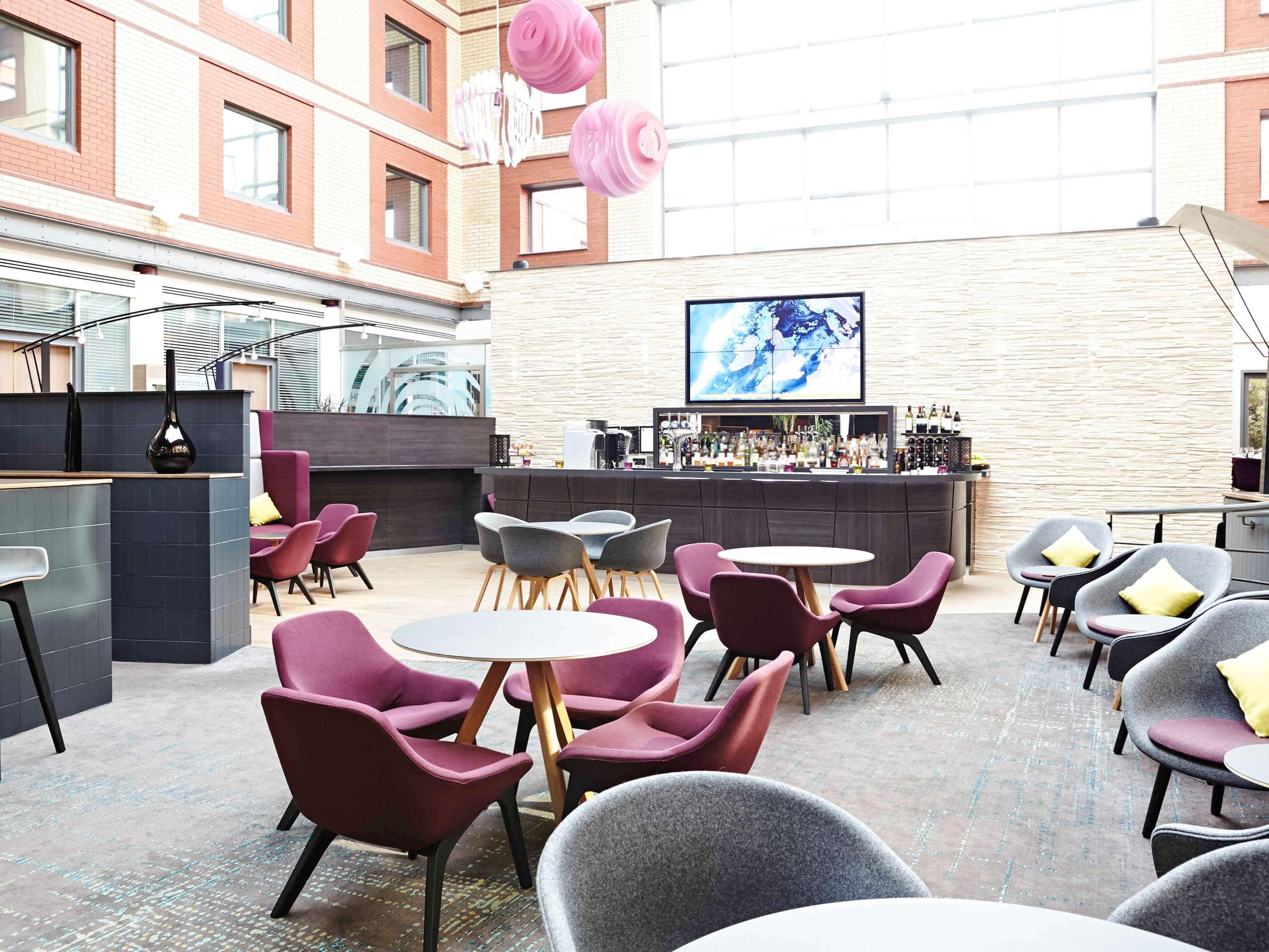 Hotel Novotel London Heathrow Airport M4 Jct. 4 4*